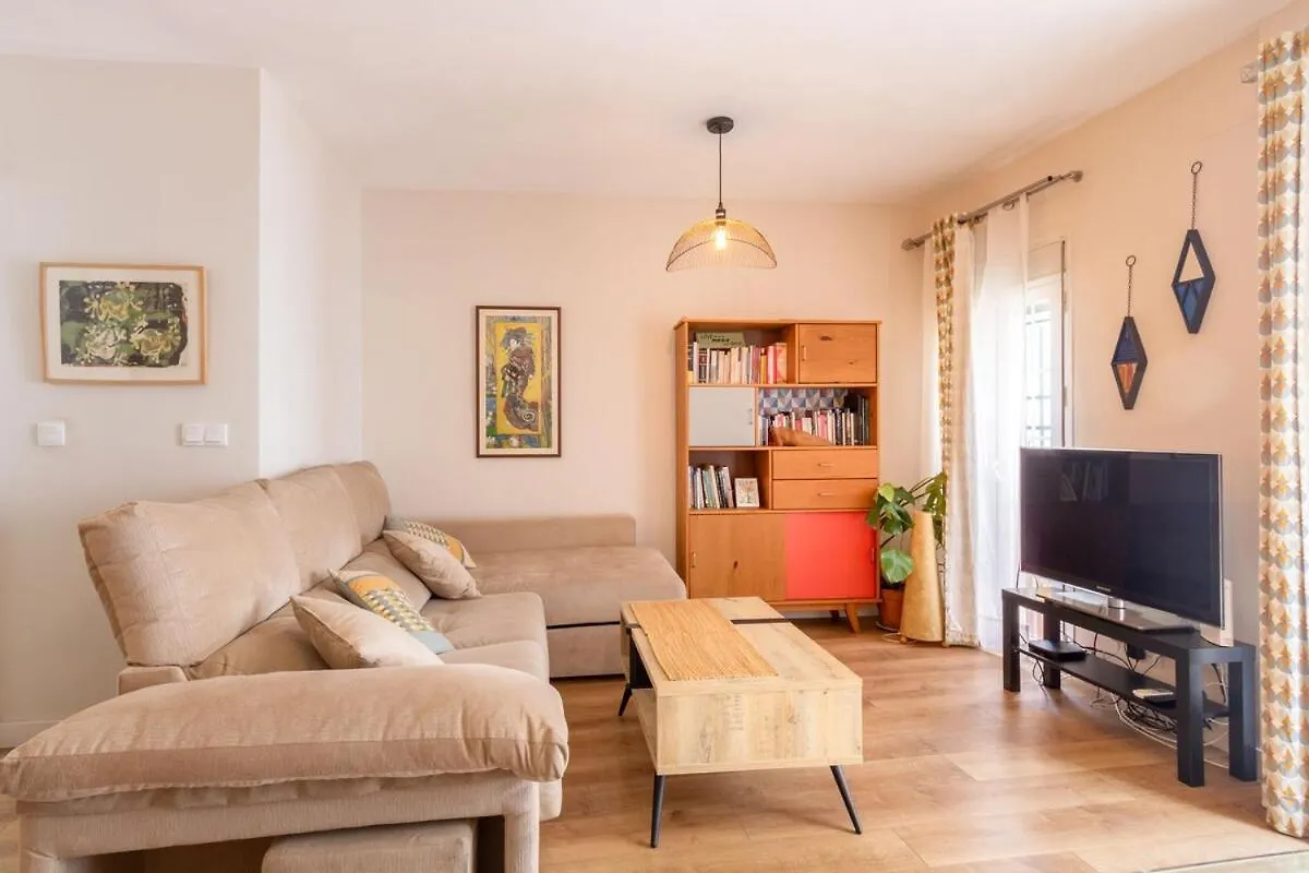 Pages Central Suite By Valcambre Sevilla